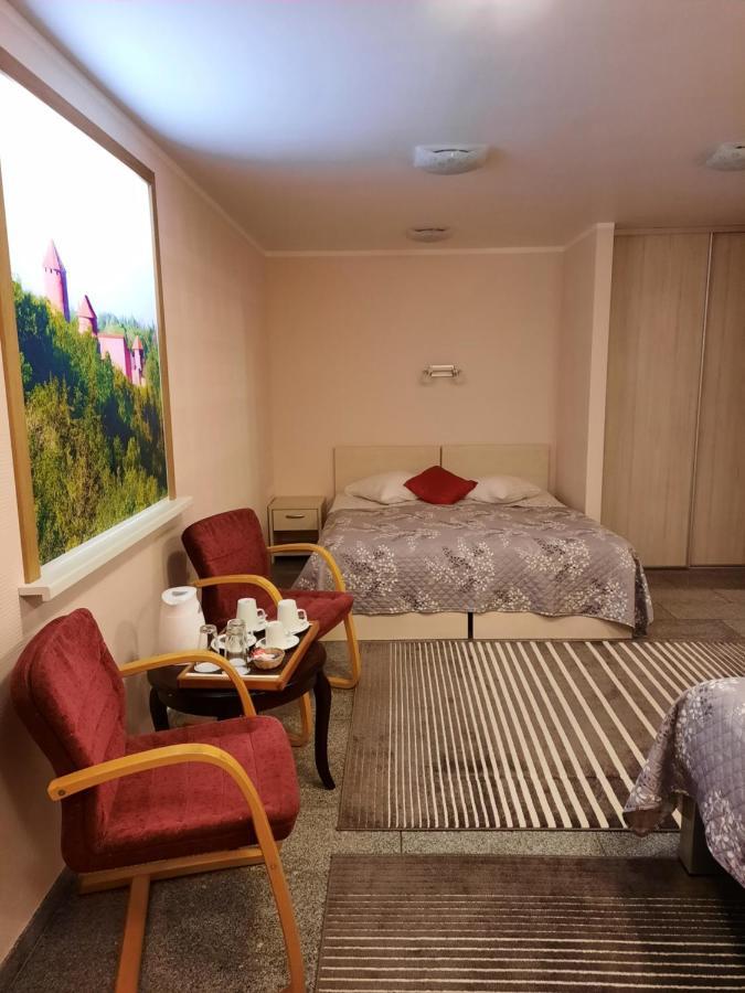 Hotel Pils With Self-Check In Sigulda Kültér fotó