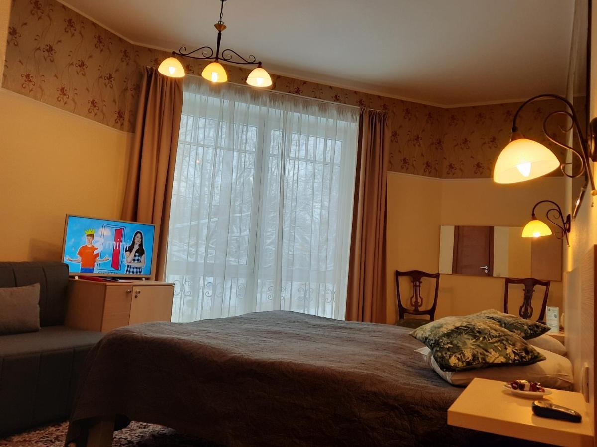 Hotel Pils With Self-Check In Sigulda Kültér fotó