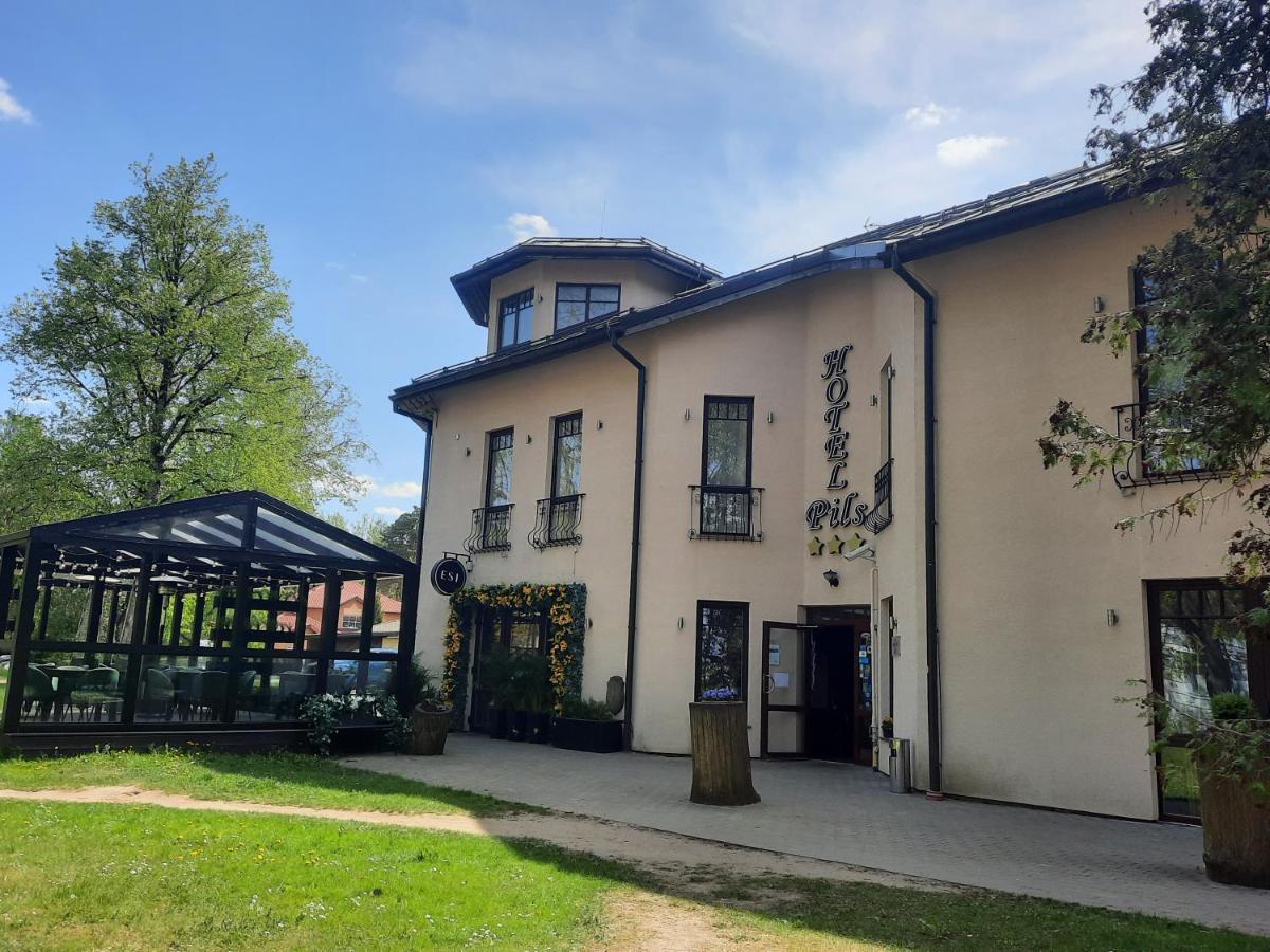 Hotel Pils With Self-Check In Sigulda Kültér fotó